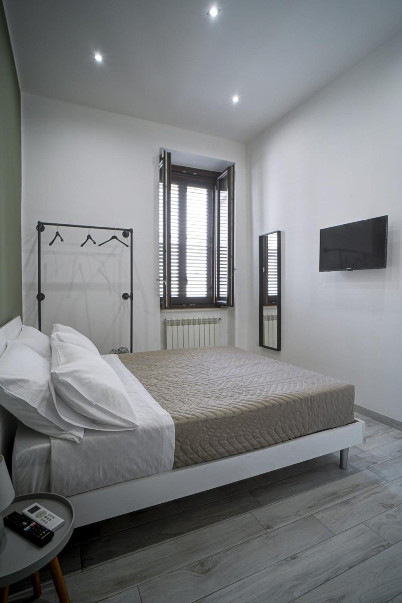 Alivi Indipendent Apartment 布林迪西 外观 照片